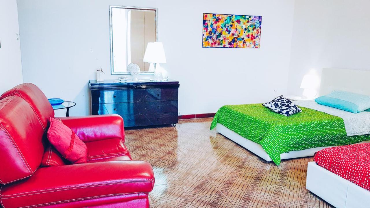 La Casa Dei Colori Lägenhet Giovinazzo Exteriör bild